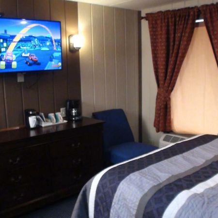 Motel 72 Grayling Ngoại thất bức ảnh